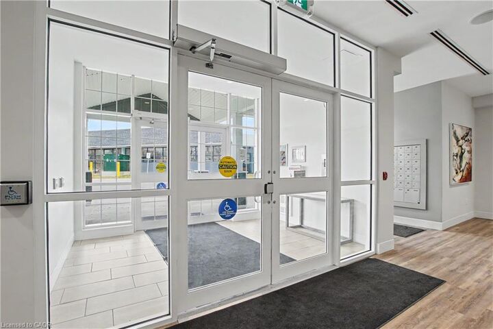 Property Photo:  39 Sister Varga Terrace 006  ON L9B 0J7 