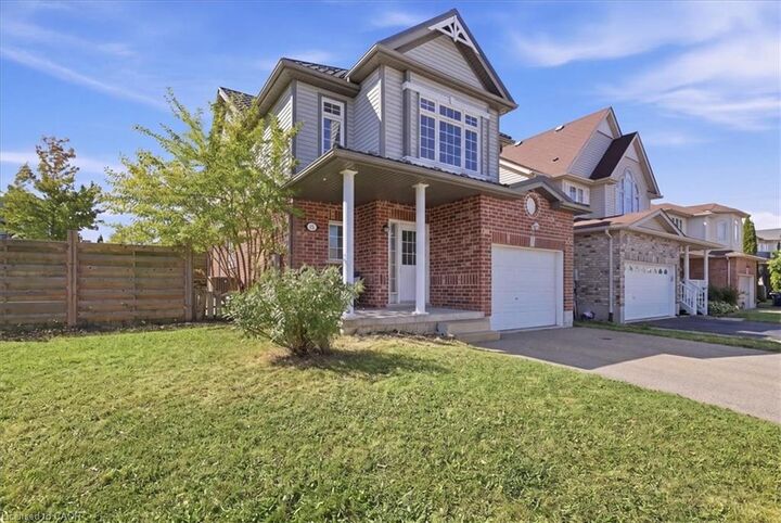 Property Photo:  430 Mountain Laurel Crescent  ON N2E 4B4 