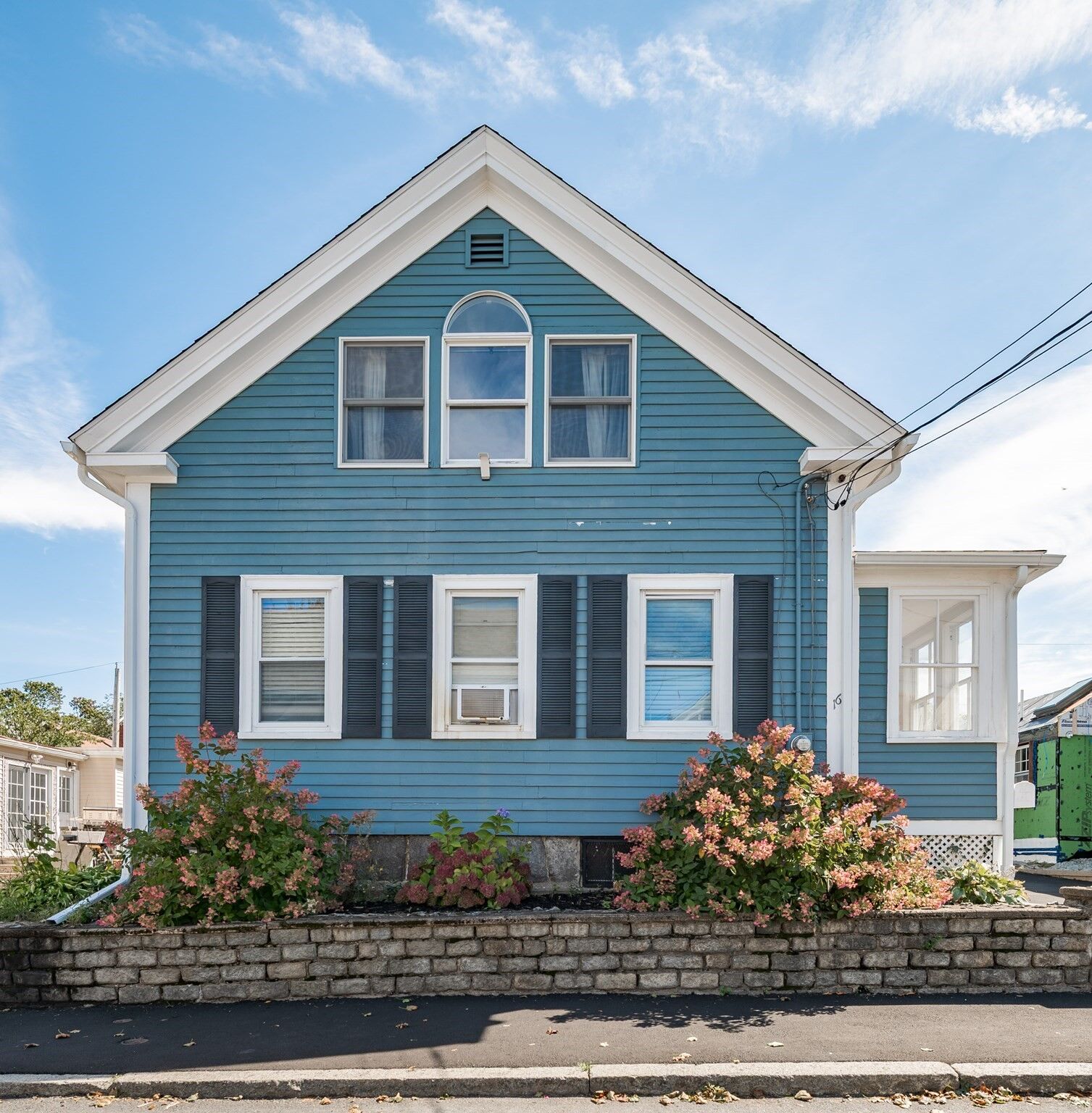 Property Photo:  16 Albion St  MA 01970 