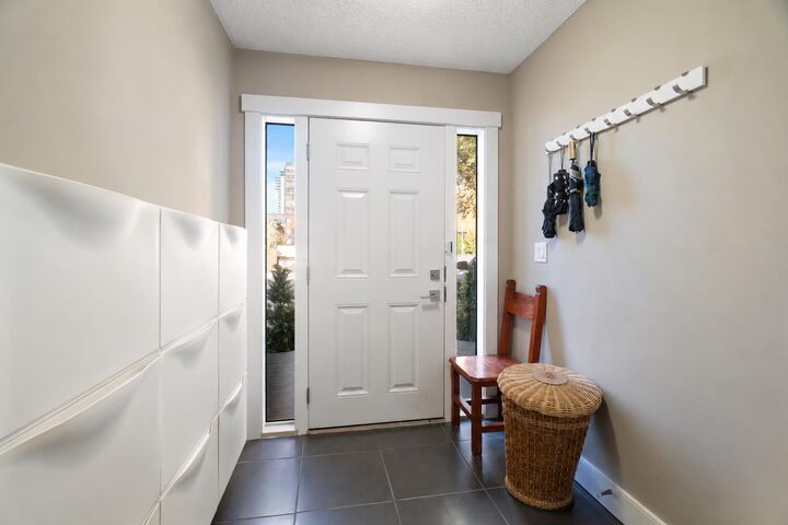 Photo de la propriété:  1339 14 Avenue SW 12  AB T3C 0W3 