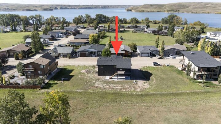 Property Photo:  467 Sunset Drive  AB T0B 2R0 
