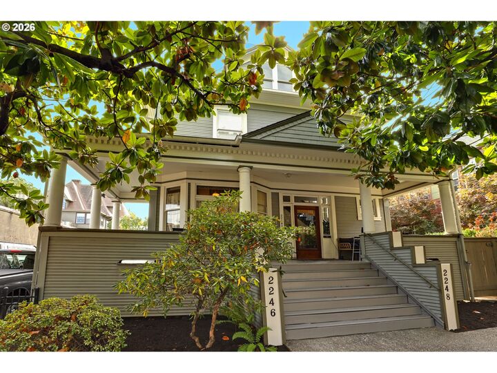 Property Photo:  2246 NW Glisan St  OR 97210 