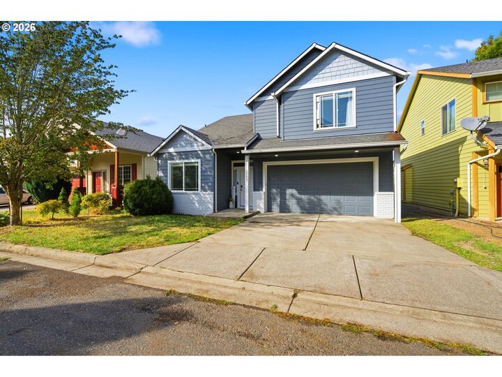 Property Photo:  1135 SW Tyson Way  OR 97060 