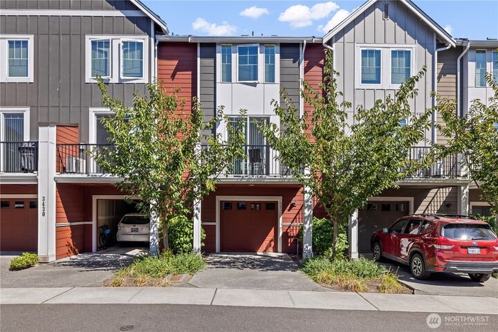 Property Photo: 3430 SW Graham Street 903 WA 98126