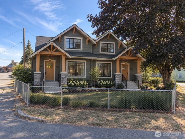 Property Photo: 513 7th Street WA 98264