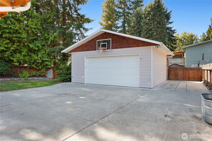 Property Photo:  19012  78th Place W  WA 98026 