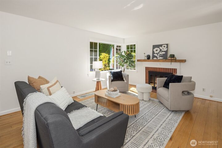 Property Photo: 3504 NE 93rd Street WA 98115