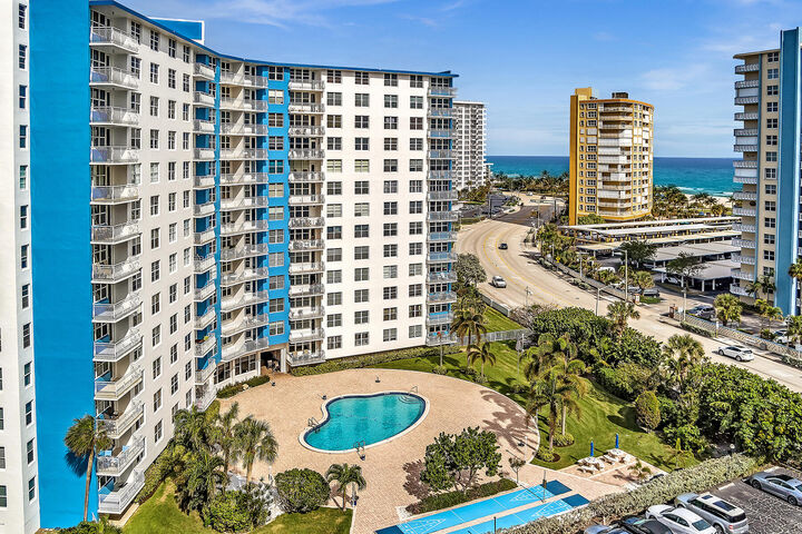 Property Photo:  301 N Ocean Boulevard 709  FL 33062 