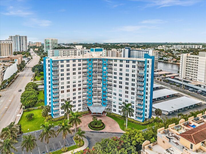 Property Photo: 301 N Ocean Boulevard 709 FL 33062