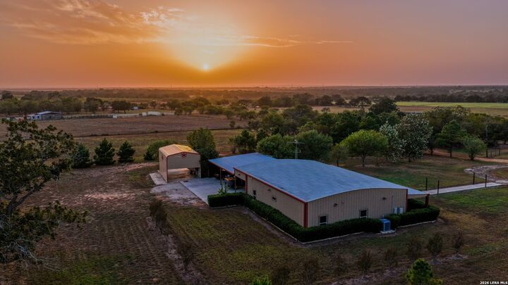 Property Photo:  331 County Road 423  TX 78160 