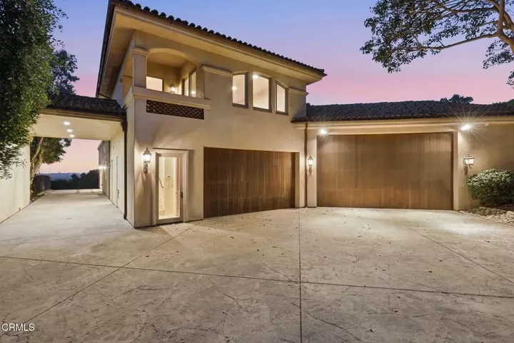 Property Photo:  747 Barr Highland Lane  CA 93060 