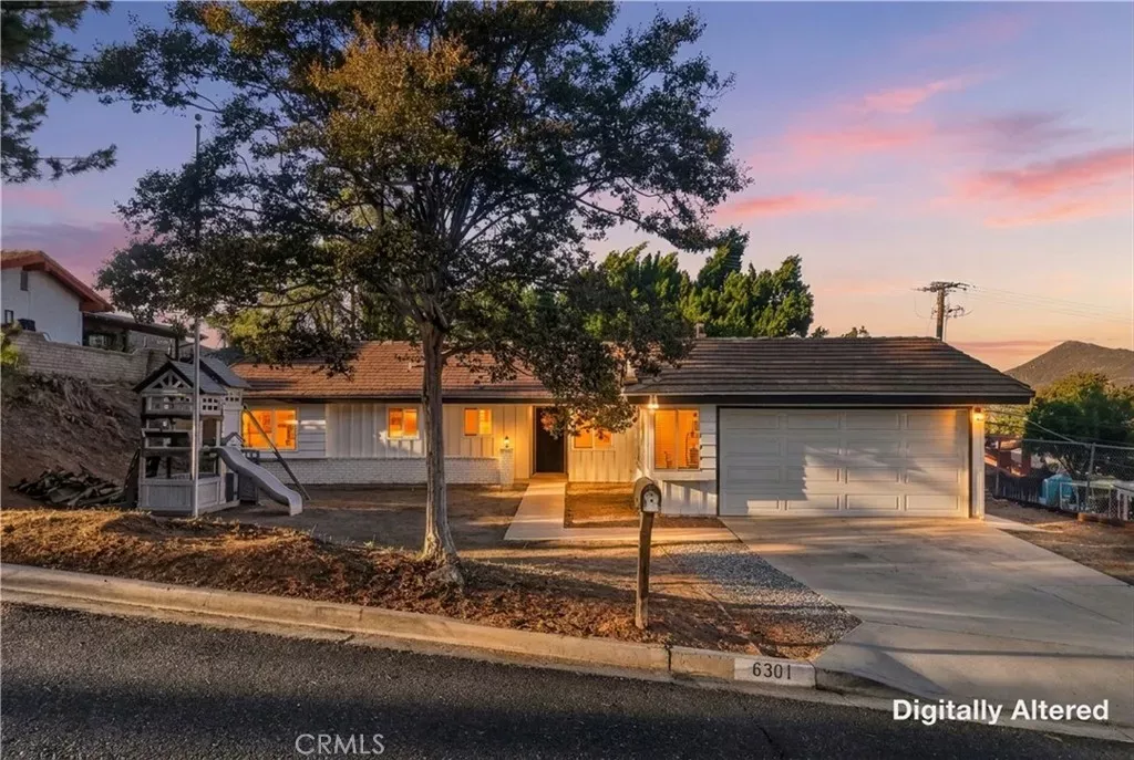 Property Photo:  6301 Avenue De Palma  CA 92509 