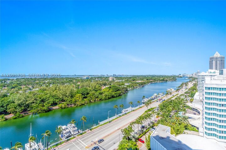 Property Photo:  4401 Collins Ave 1709  FL 33140 