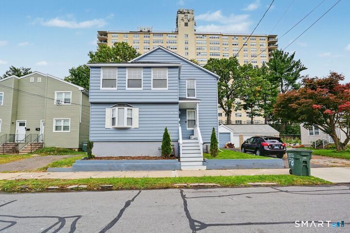 Property Photo:  76-78 Suburban Avenue  CT 06604 