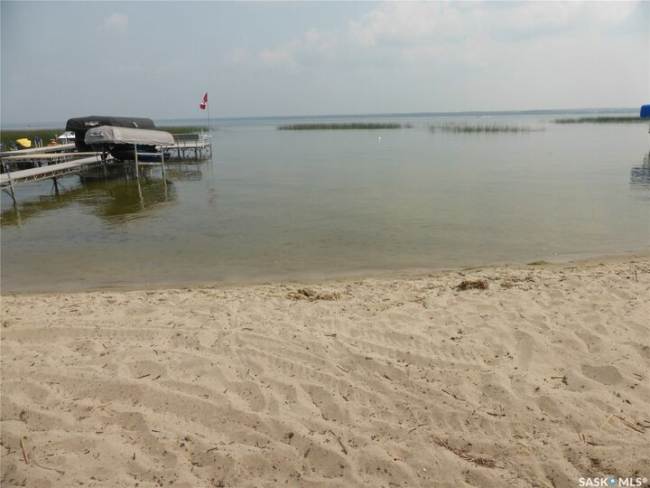 Property Photo: 117 Strawberry Crescent SK S0M 1J0