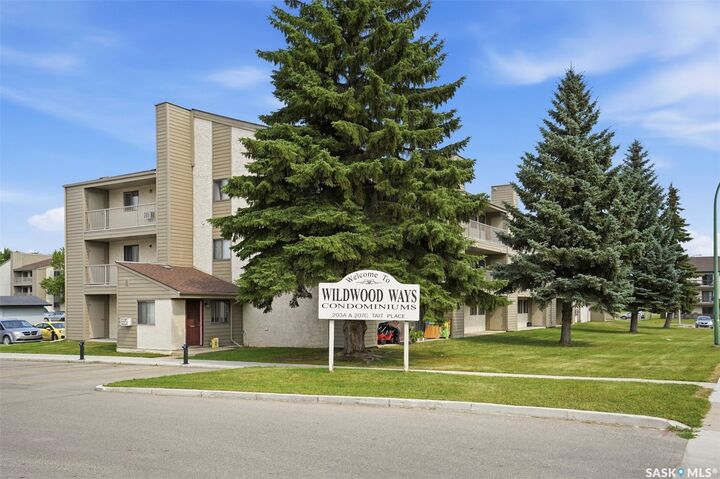 Property Photo:  203 Tait Place 308  SK S7H 5L7 