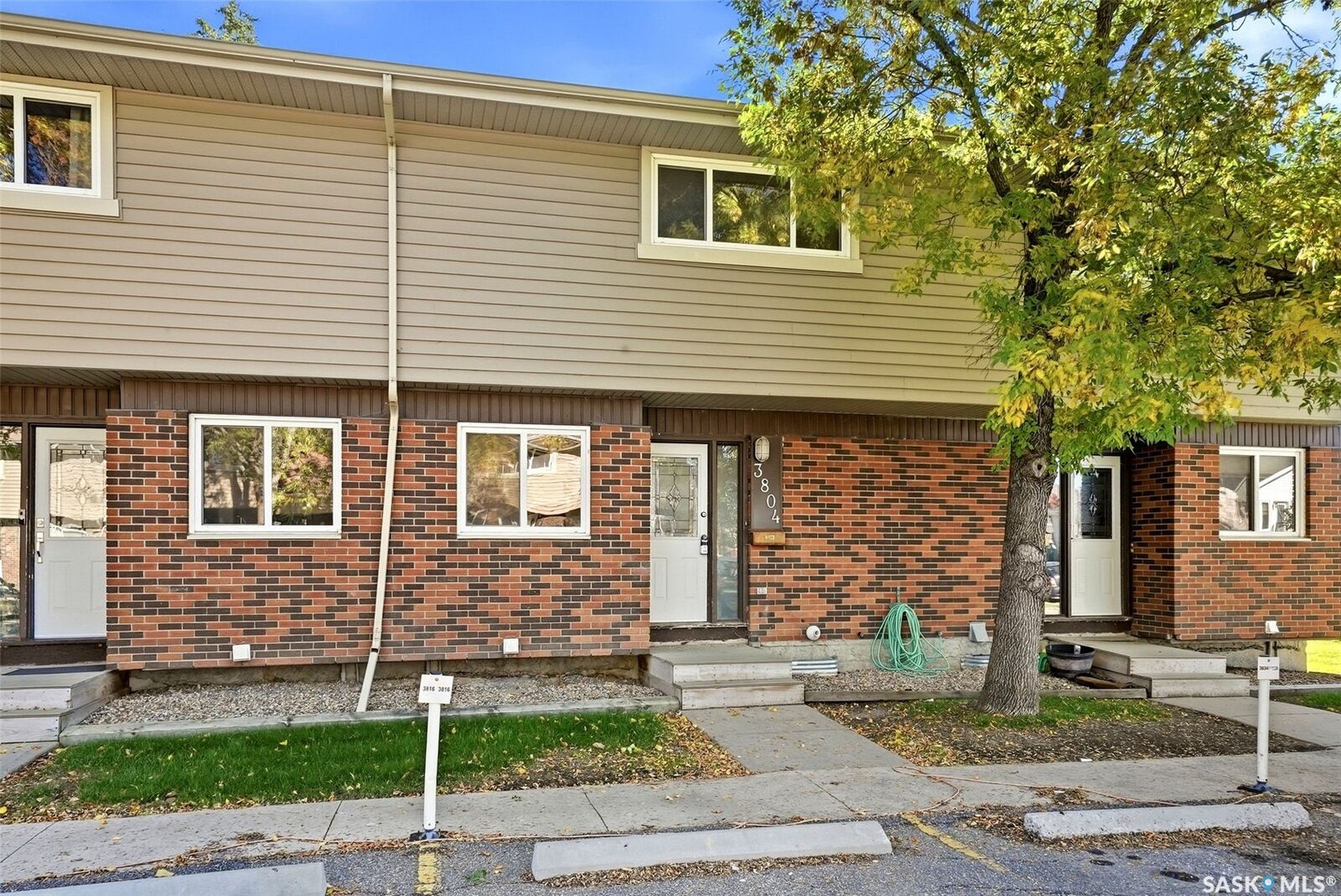 Property Photo:  3804 Castle Road  SK S4S 6M7 