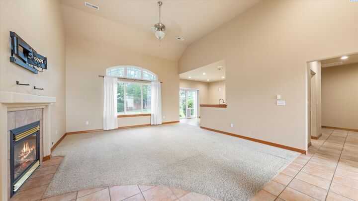Property Photo: 2295 Limar Court WA 99352