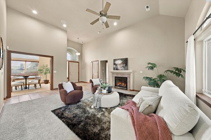 Property Photo:  2295 Limar Court  WA 99352 