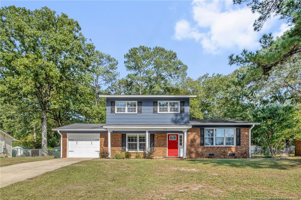 Property Photo: 512 Dashland Drive NC 28303