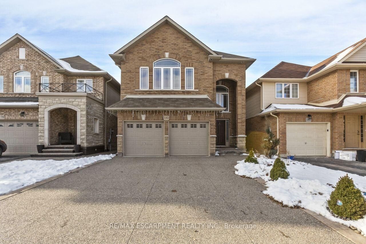 Property Photo:  183 Pelech Crescent  ON L0R 1P0 