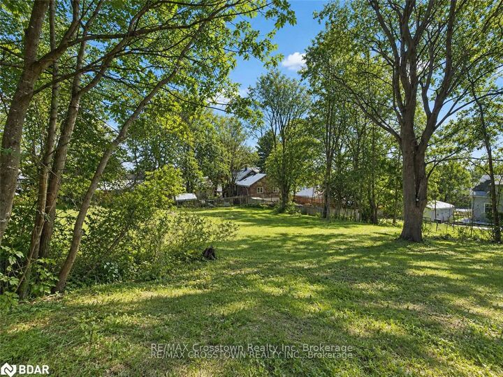 Property Photo:  64 Bleeker Street  ON L3V 5Z2 