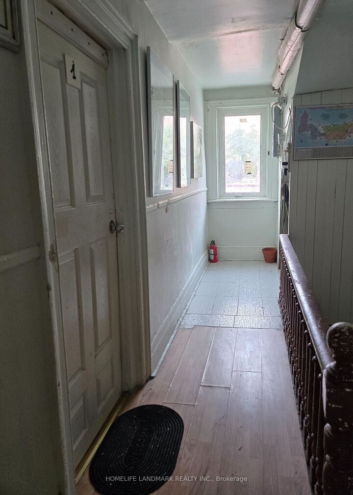 Property Photo:  310 Queen Street E  ON M5A 1S8 