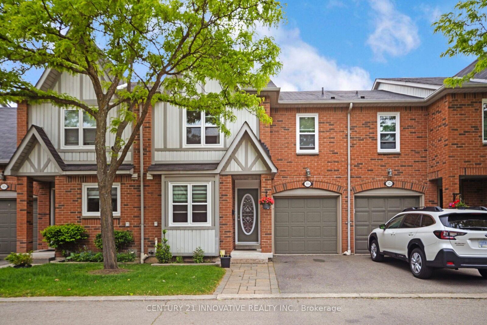 Property Photo:  5865 Dalebrook Crescent 31B  ON L5M 5X1 