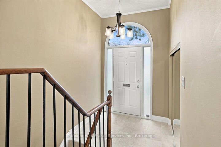 Property Photo:  15 Southwind Terrace  ON L6L 6K6 