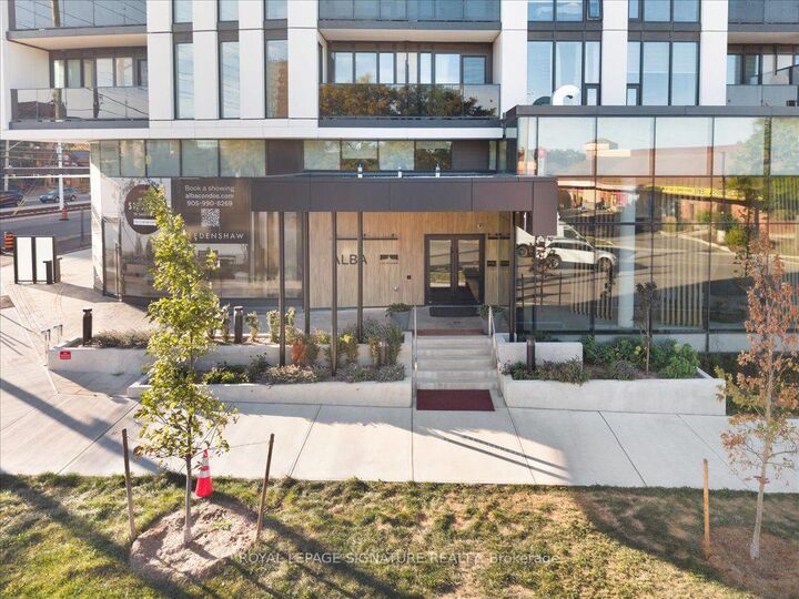 Property Photo:  1 Fairview Road E 905  ON L5A 0B4 