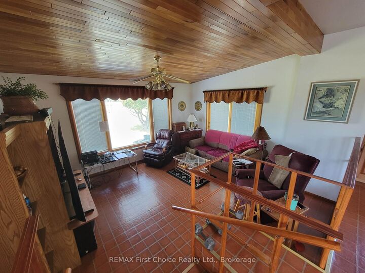 Property Photo:  1611 Hwy 11/71  ON P9A 3M2 
