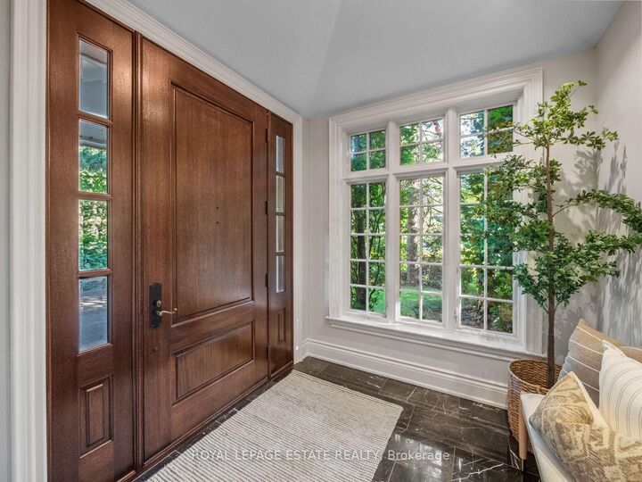 Property Photo: 22 Hill Crescent ON M1M 1H9