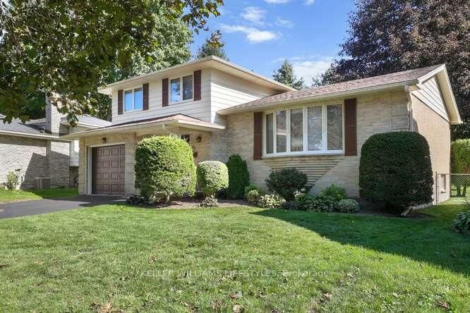 Property Photo: 64 Haliburton Crescent ON N6K 2Y9