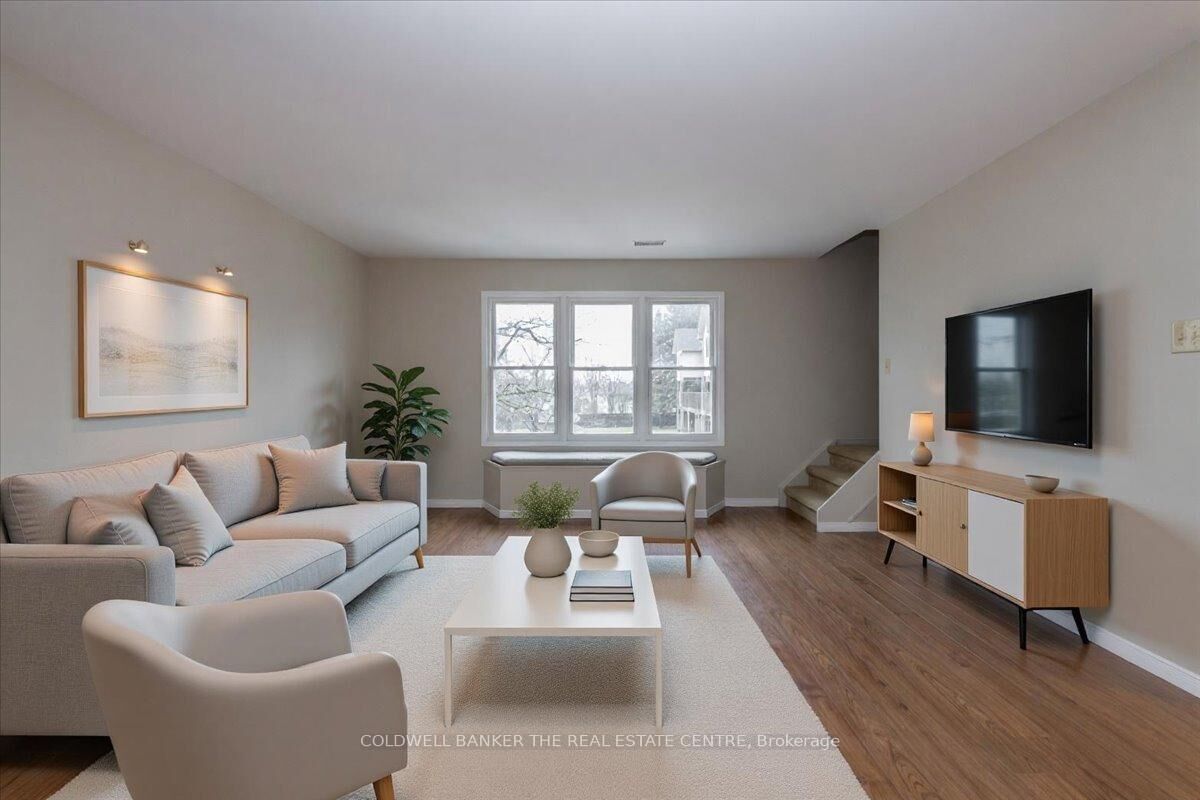 Property Photo:  119 D'Ambrosio Drive 9  ON L4N 7N7 
