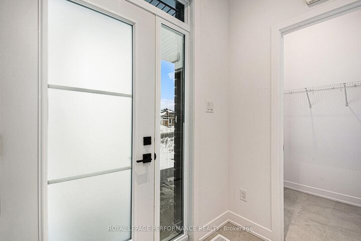Property Photo:  80 Rutile Street  ON K4K 0M6 