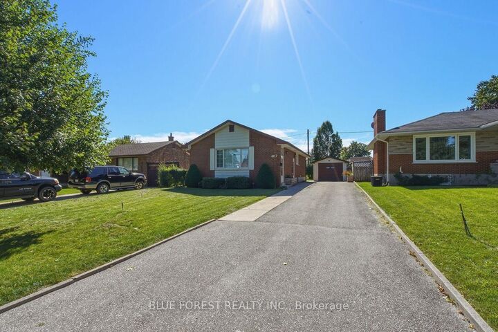 Property Photo: 407 Vermont Avenue ON N5Z 3E4