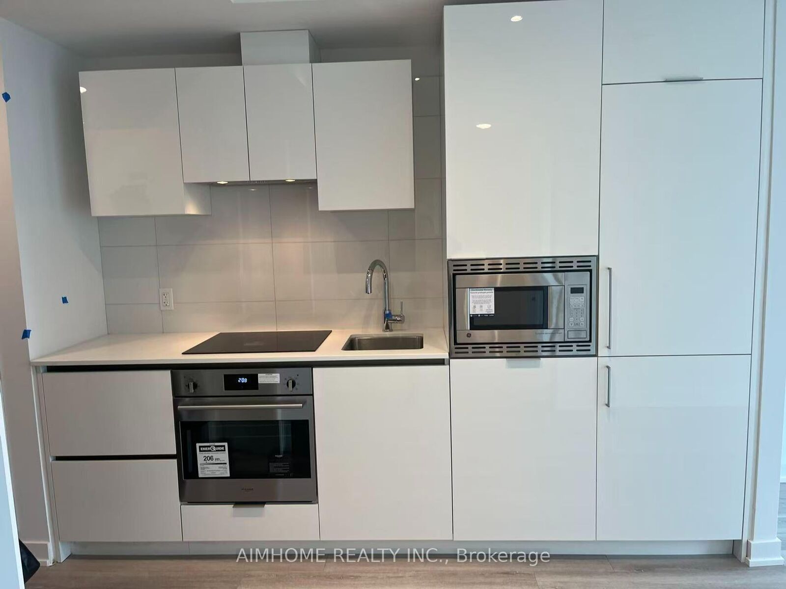 Property Photo:  238 Simcoe St Street 2802  ON M5T 1T4 