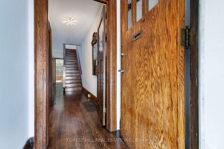 Property Photo: 139 Craighurst Avenue ON M4K 1K1