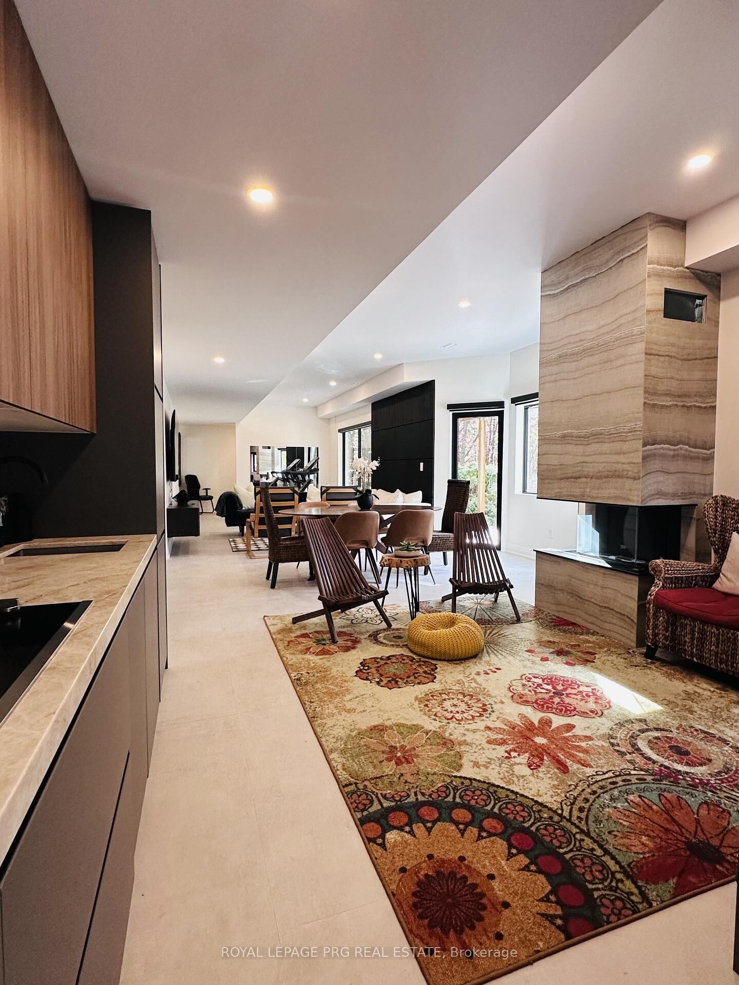 Photo de la propriété: 4B Pierce Court ON L9X 0J4