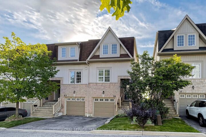 Photo de la propriété: 735 Sheppard Avenue 50 ON L1V 7K5