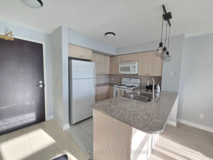 Photo de la propriété: 51 Lower Simcoe Street Unit 1911 ON M5J 3A2