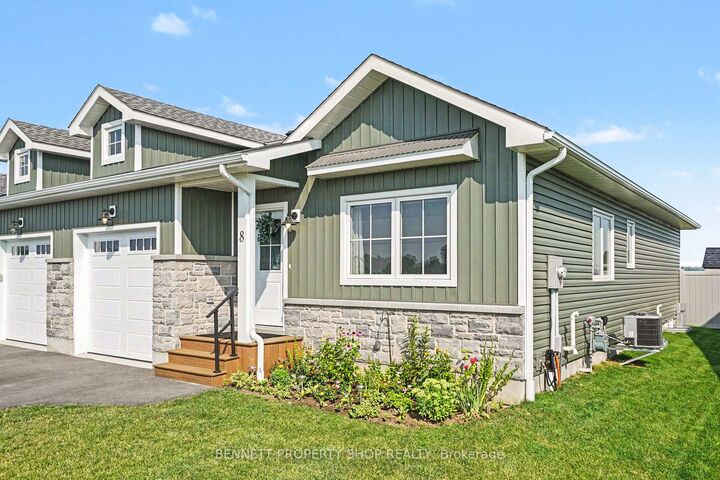 Property Photo:  8 Rotterdam Way  ON K0C 1X0 