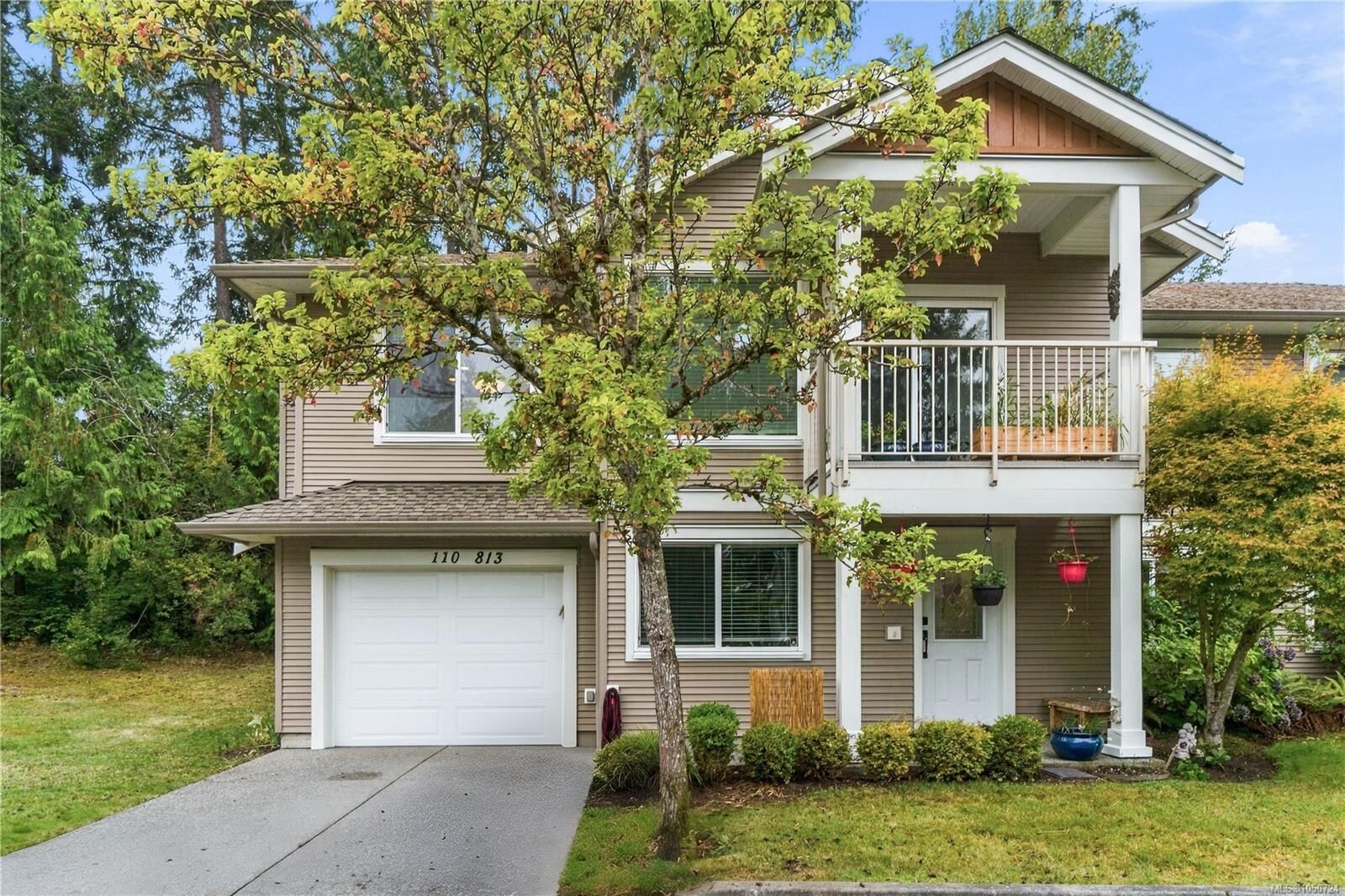 Property Photo:  813 Oakhills Vista #110  BC V9R 0A3 