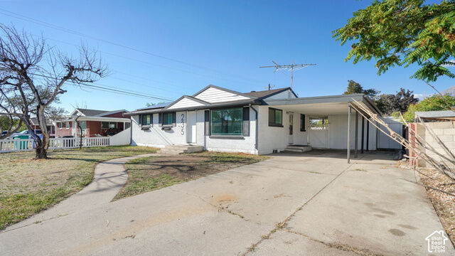Property Photo:  235 E 300 N  UT 84057 