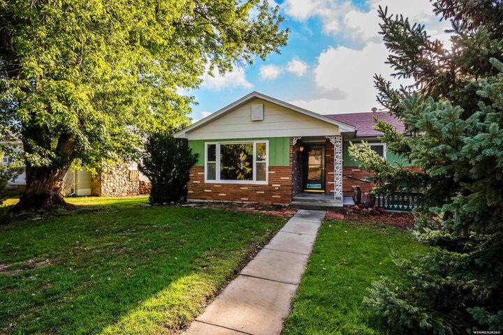 Property Photo: 1013 N Carrington WY 82834