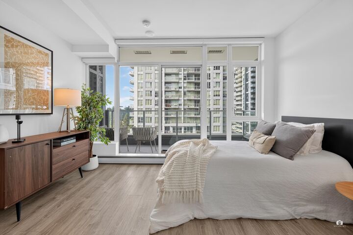 Property Photo:  13350 Central Avenue 1115  BC V3T 0S1 