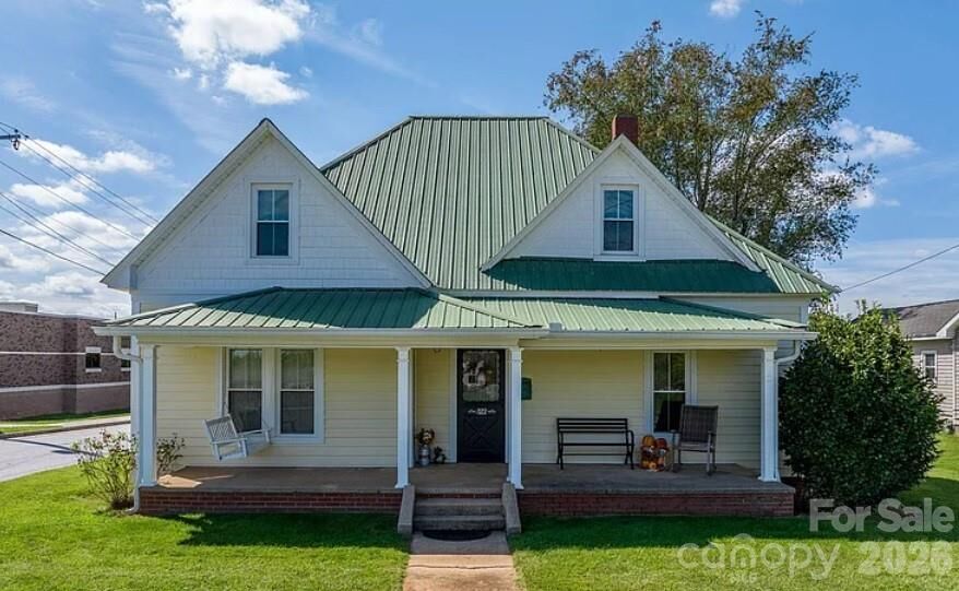 Property Photo:  322 E Main Street  NC 28650 