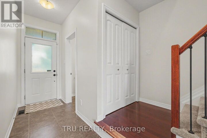 Property Photo: 641 Sunburst Street ON K1T 0L1