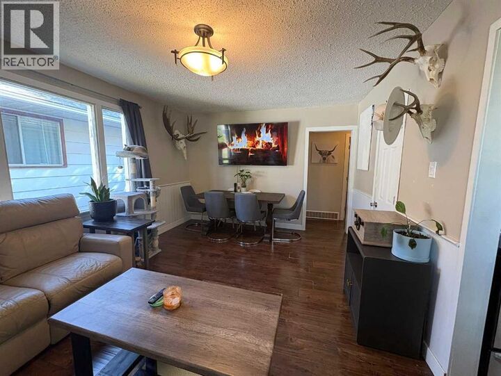 Property Photo:  4705 49 Street  SK S9V 0L9 