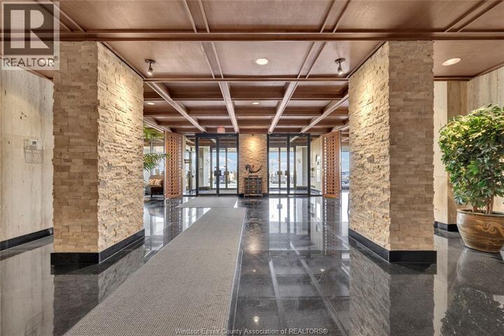 Property Photo:  5125 Riverside Drive East 604  ON N8S 4L8 